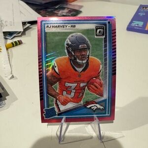 🔥 2025 RJ Harvey Panini Donruss Optic Rated Rookie Pink Prizm. Denver broncos
